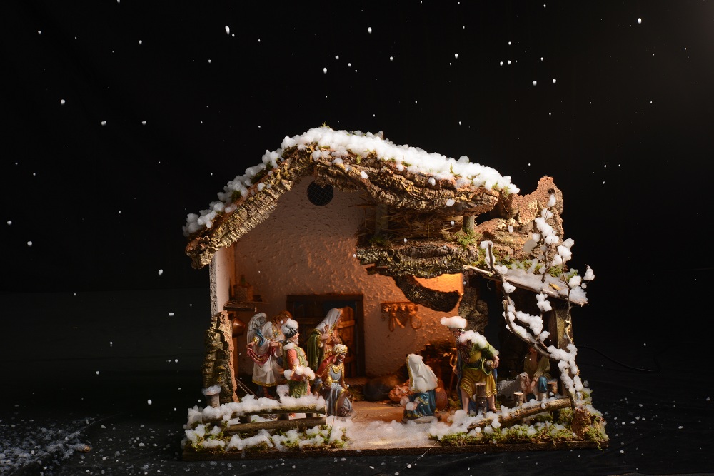 Presepe innevato