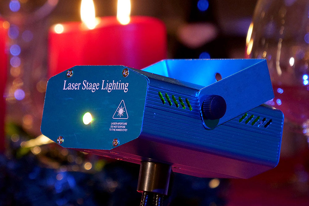 Proiettore Laser Luci Natalizie Per Esterno.I Proiettori Luci Di Natale Le Caratteristiche Holyblog