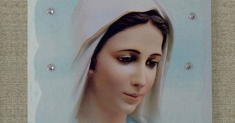 Madonna di Medjugorje: come viene rappresentata la Madonna della Pace