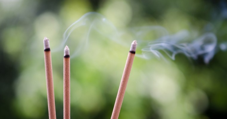 Profumare casa in modo naturale con gli incensi