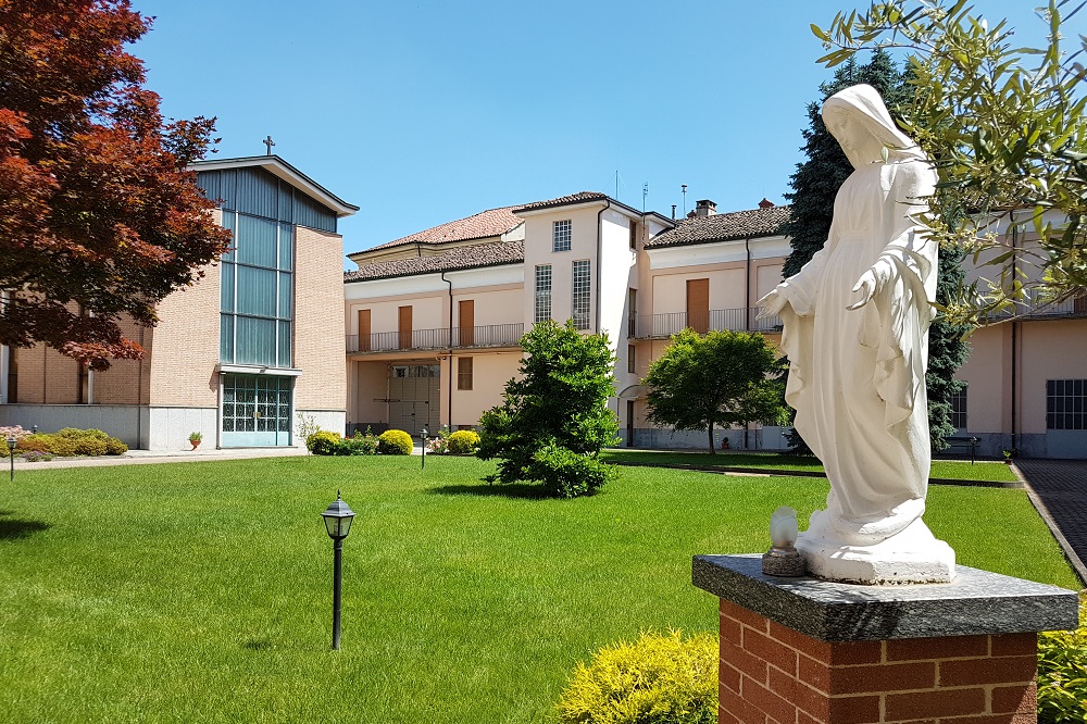 Statue da giardino: come scegliere la tua statua religiosa da esterno