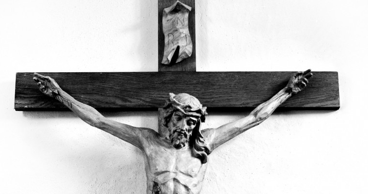 10 crocifissi per casa tua: scoprili nel catalogo Holyart