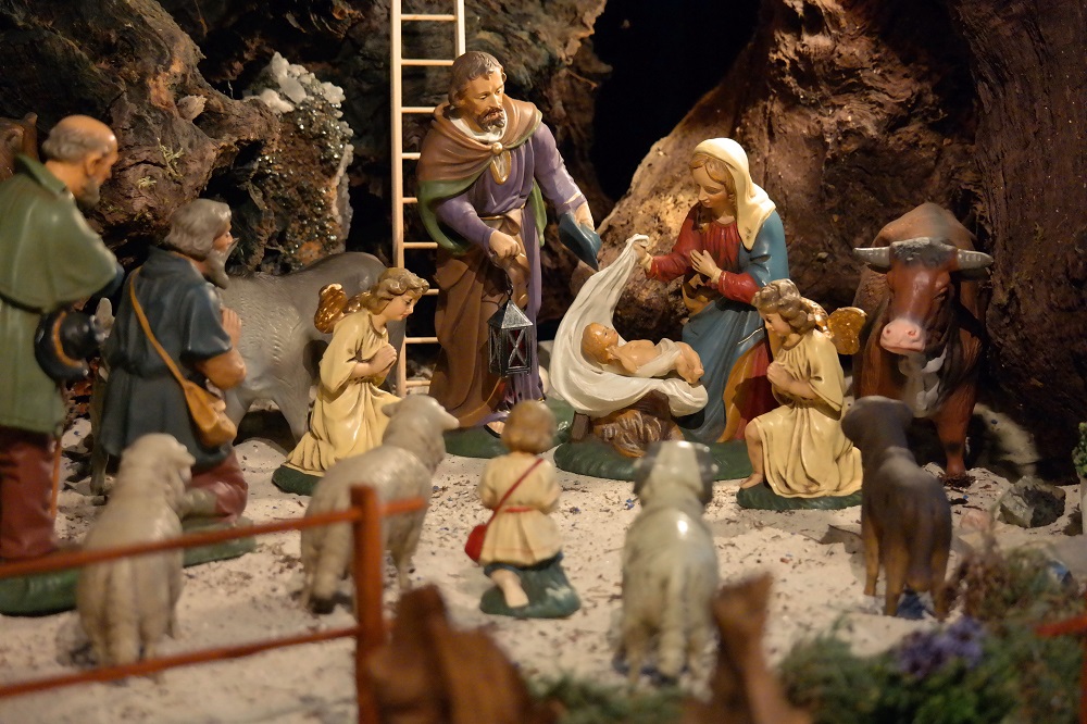 Sfondi Natalizi Con Presepe.Come Costruire Un Presepe Fai Da Te Mini Guida