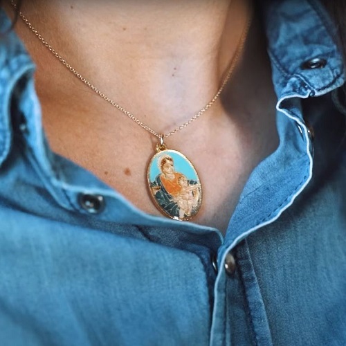 ciondolo madonna con bambino