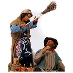 movimento-donna-che-picchia-il-marito-ubriaco-per-presepe-napoli-30-cm (1)