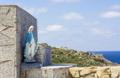 Santa Maria a Mare: la Madonna ritrovata alla deriva su una spiaggia