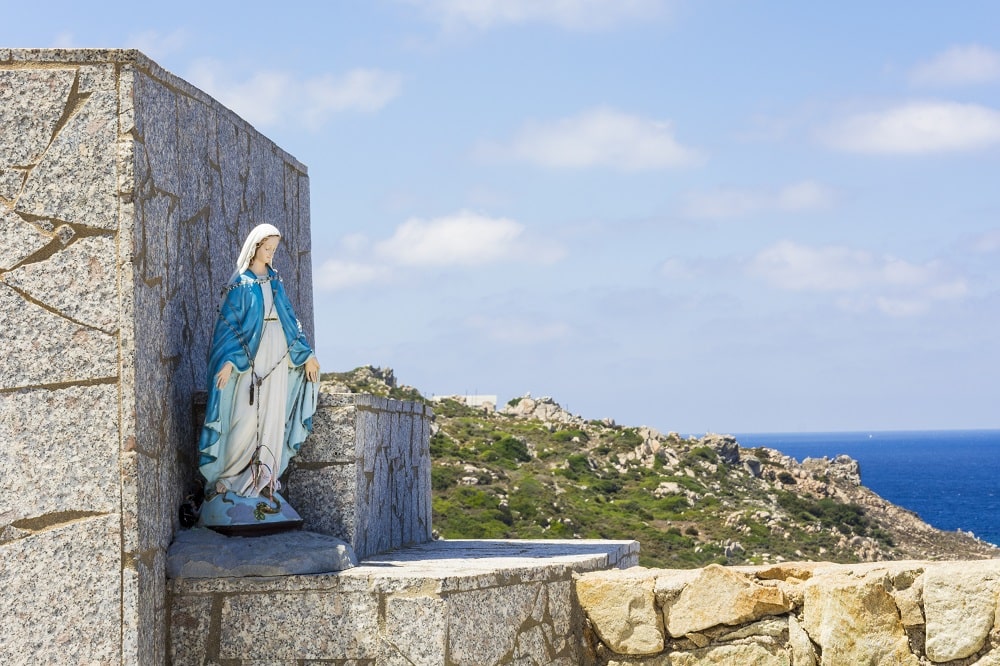 Santa Maria a Mare: la Madonna ritrovata alla deriva su una spiaggia