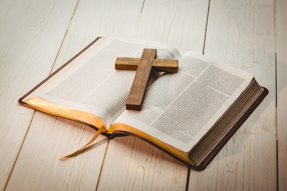 Conversioni religiose famose: 10 celebrità diventate credenti