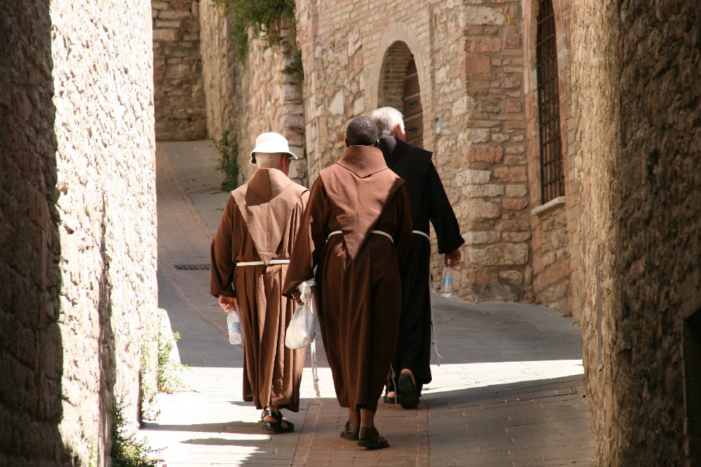 Confraternite più antiche: storia e curiosità