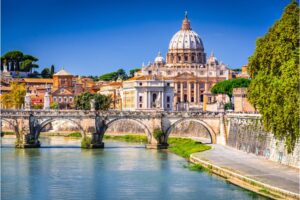 Teocrazia: governare un paese in nome di Dio