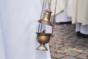 Solennità, feste e memorie: le “priorità” del calendario liturgico