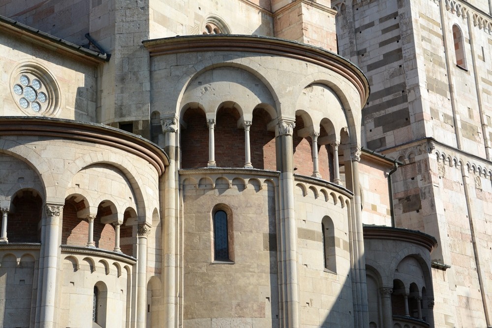 dettaglio duomo di modena