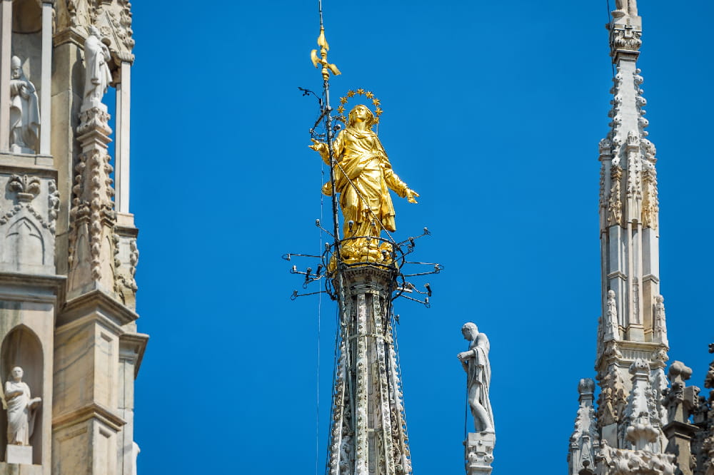 madonnina duomo milano