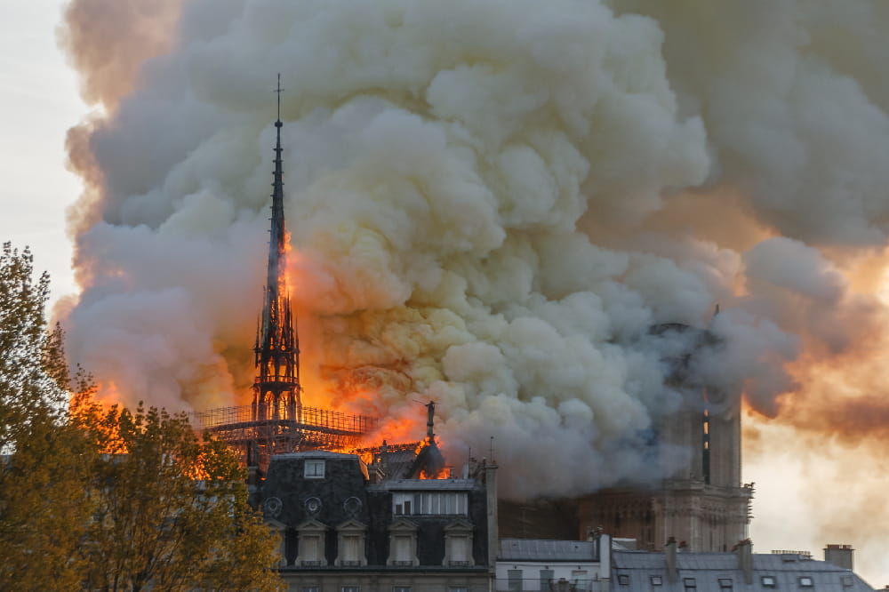 incendio notre-dame