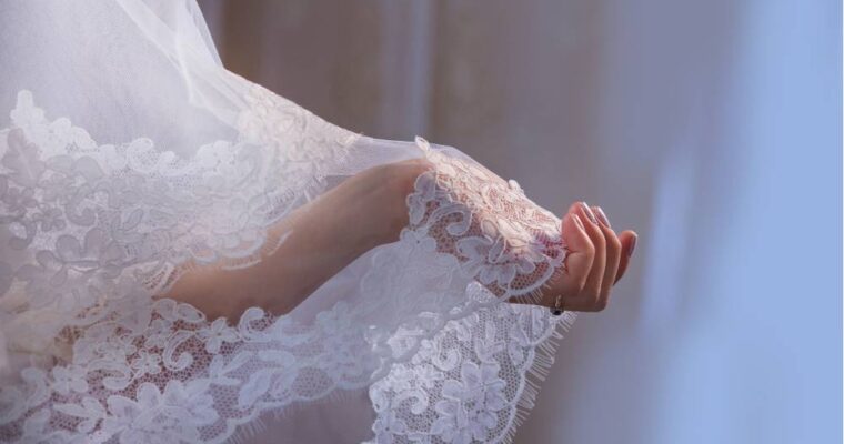 Il significato del velo da sposa nella tradizione cristiana