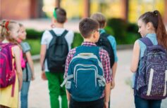 Benedizione degli zaini all'inizio dell'anno scolastico benedizione degli zaini