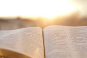 Le più belle frasi della Bibbia per ogni momento della vita