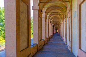 I Portici di San Luca: il cammino spirituale più famoso di Bologna