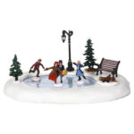 winter skating 4.5v accessorio da tavolo lemax caddington village 13x29x20 cm 94024